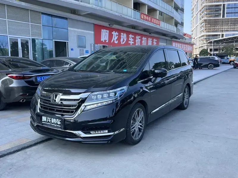 2019 Honda Elysion с пробегом 99 400 км