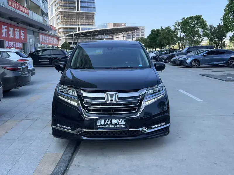 2019 Honda Elysion с пробегом 99 400 км