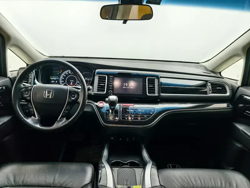 2019 Honda Elysion с пробегом 114 200 км
