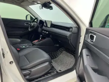 2023 Honda Vezel с пробегом 11 000 км