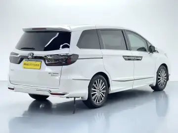 2022 Honda Elysion с пробегом 30 300 км