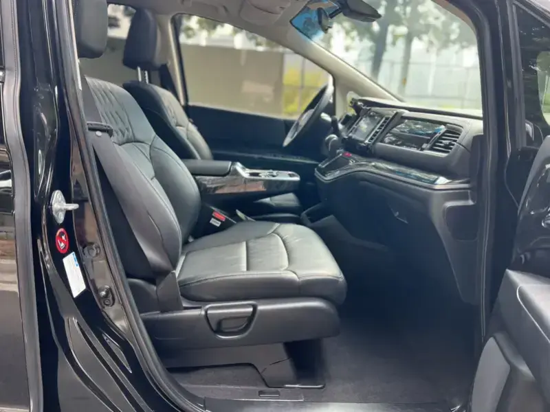 2019 Honda Elysion с пробегом 98 000 км