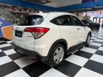 2022 Honda Vezel с пробегом 44 000 км