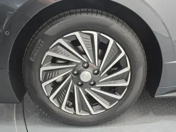 2022 Hyundai Sonata с пробегом 25 645 км