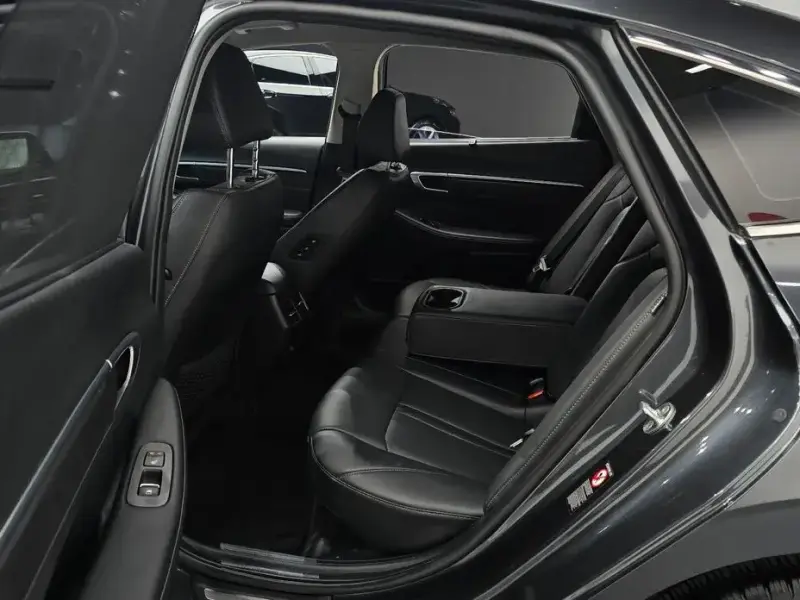 2022 Hyundai Sonata с пробегом 25 645 км