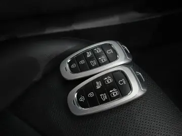 2022 Hyundai Sonata с пробегом 25 645 км