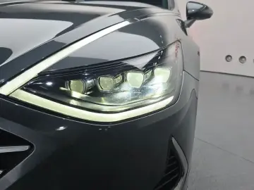 2022 Hyundai Sonata с пробегом 25 645 км