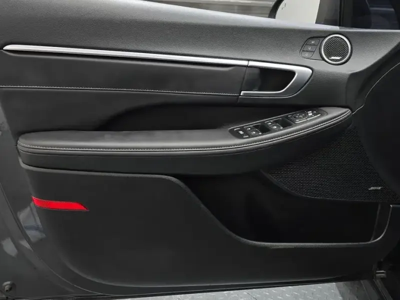 2022 Hyundai Sonata с пробегом 25 645 км
