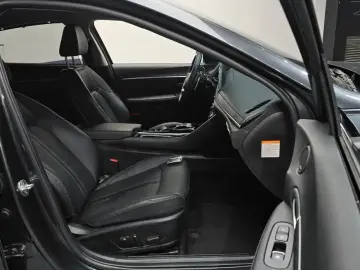 2022 Hyundai Sonata с пробегом 25 645 км