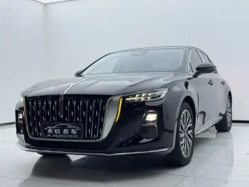 2024 Hongqi H5 с пробегом 16 500 км
