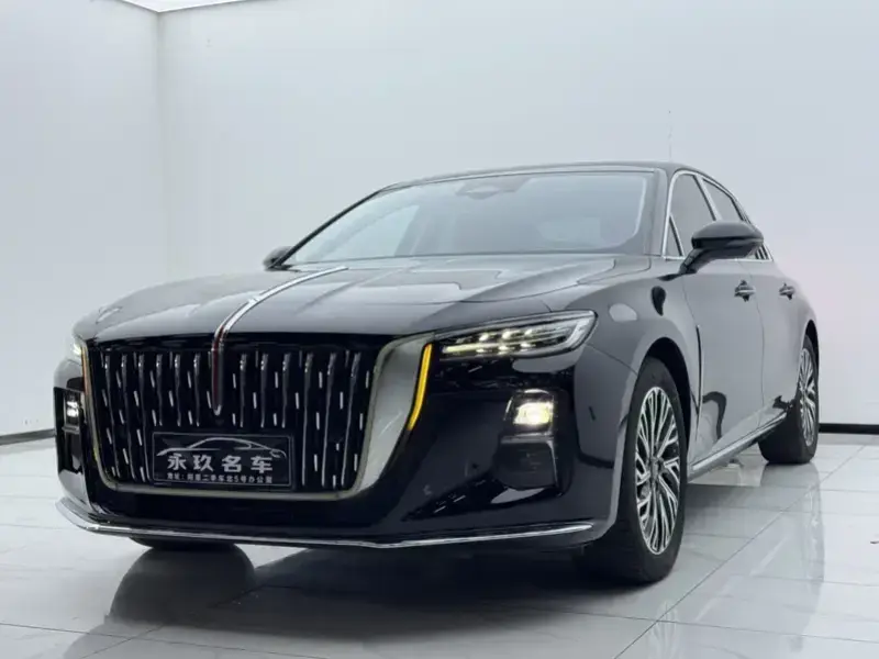 2024 Hongqi H5 с пробегом 16 500 км