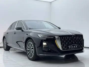 2024 Hongqi H5 с пробегом 16 500 км
