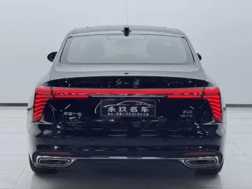 2024 Hongqi H5 с пробегом 16 500 км