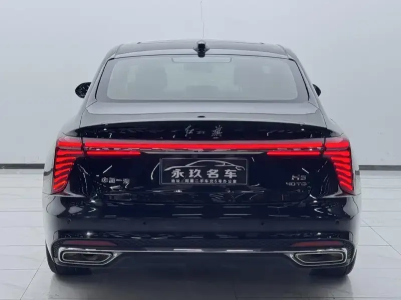 2024 Hongqi H5 с пробегом 16 500 км