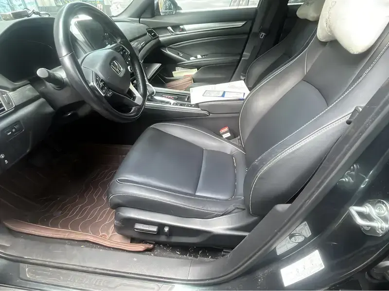 2022 Honda Inspire с пробегом 68 900 км