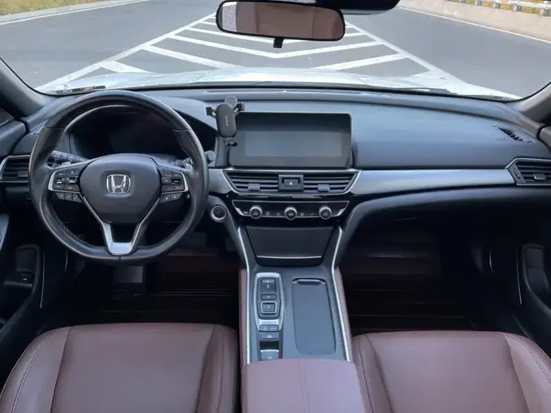 2022 Honda Inspire с пробегом 45 000 км