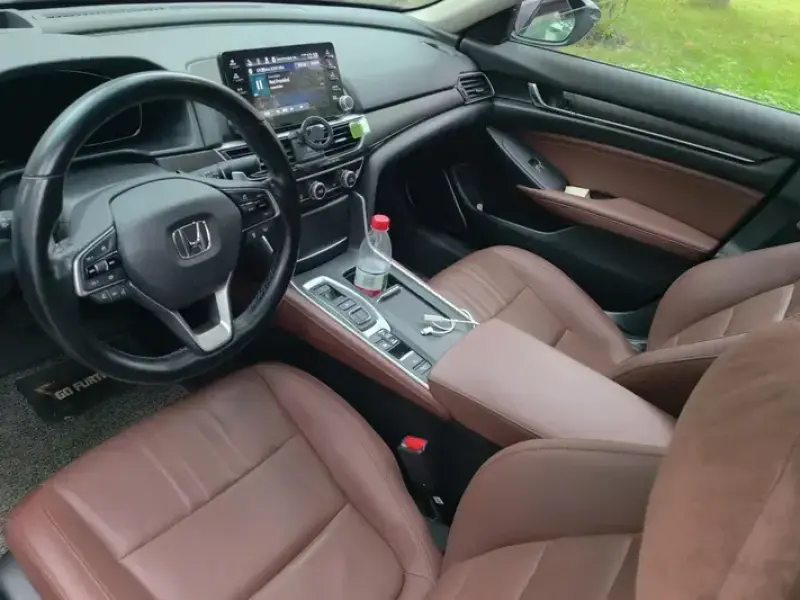 2019 Honda Inspire с пробегом 39 000 км