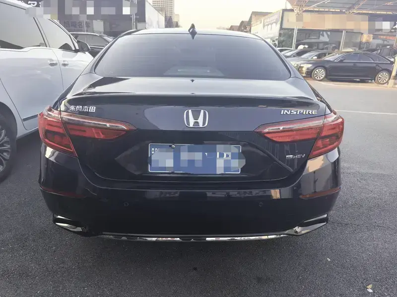2022 Honda Inspire с пробегом 110 000 км