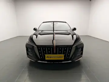 2023 Hongqi H6 с пробегом 21 400 км