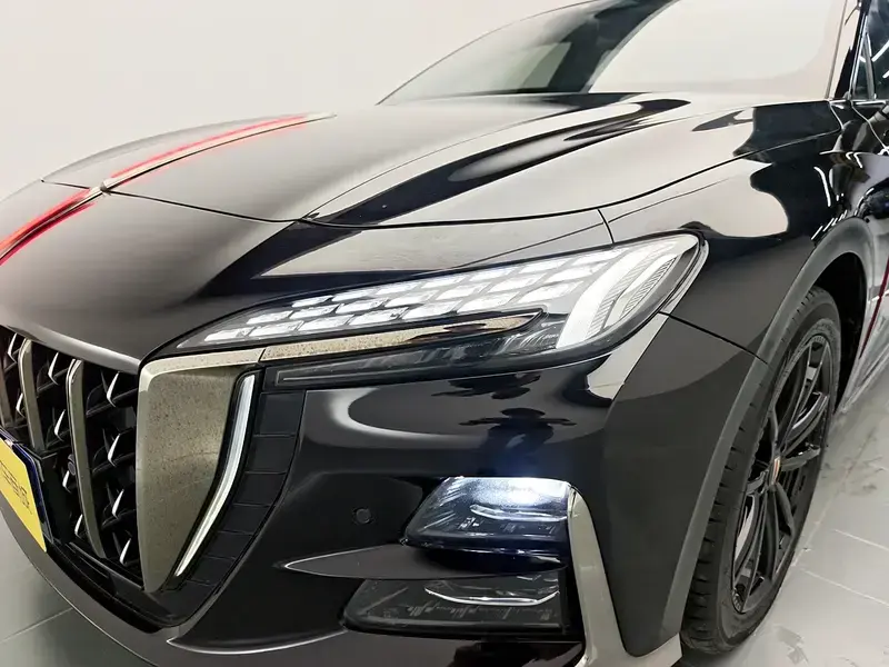 2023 Hongqi H6 с пробегом 21 400 км