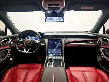 2023 Hongqi H6 с пробегом 21 400 км