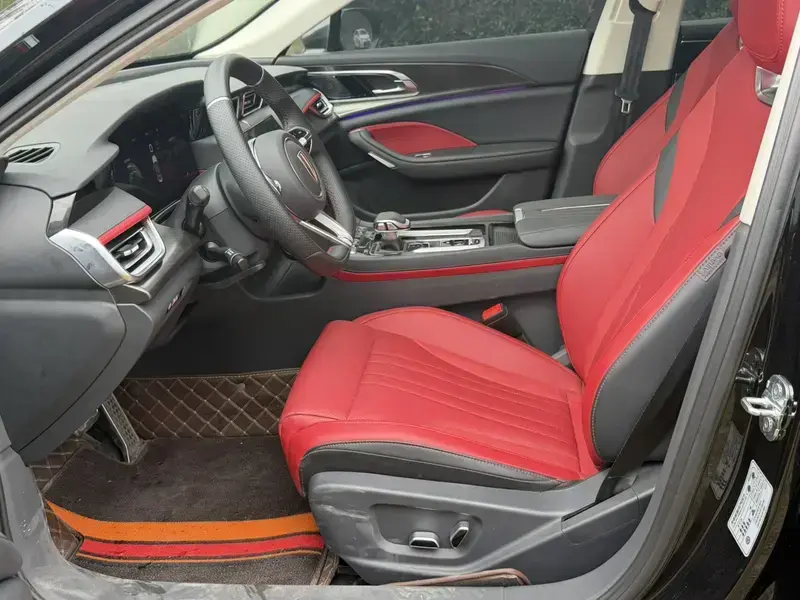 2024 Hongqi H6 с пробегом 7 400 км
