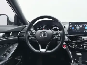 2022 Honda Inspire с пробегом 59 500 км