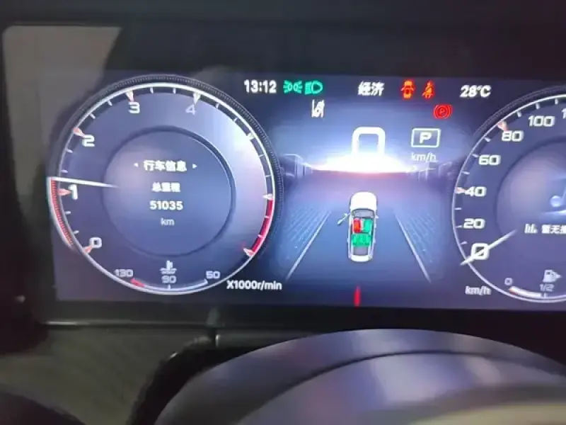 2023 Hongqi H6 с пробегом 51 000 км