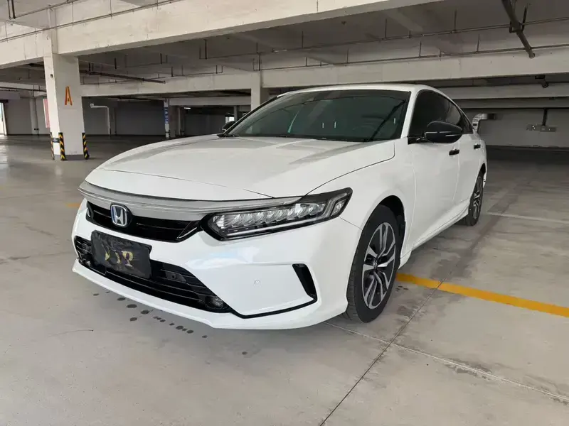 2022 Honda Inspire с пробегом 60 000 км