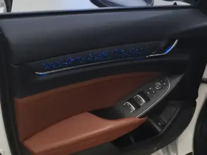 2022 Honda Inspire с пробегом 60 000 км