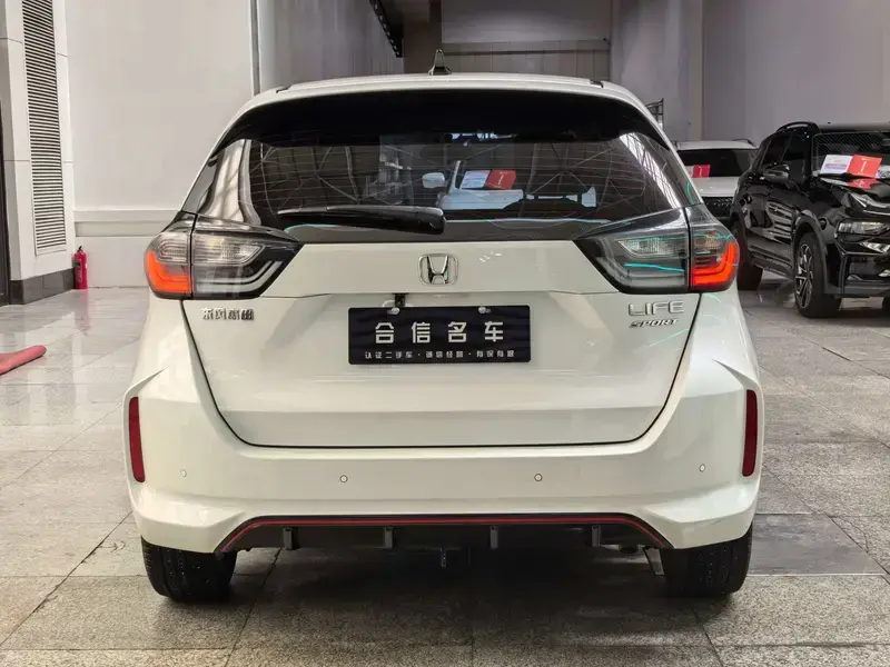 2023 Honda Life с пробегом 19 000 км