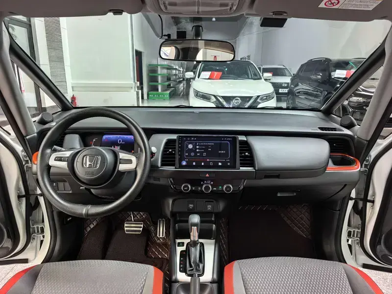 2023 Honda Life с пробегом 19 000 км