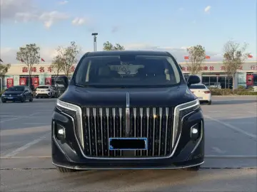 2022 Hongqi HQ9 с пробегом 86 000 км