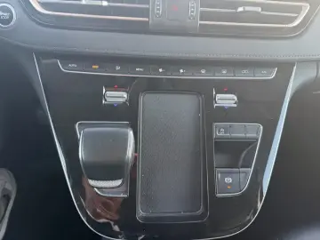 2022 Hongqi HQ9 с пробегом 86 000 км