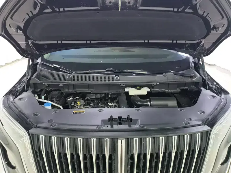 2022 Hongqi HQ9 с пробегом 72 900 км