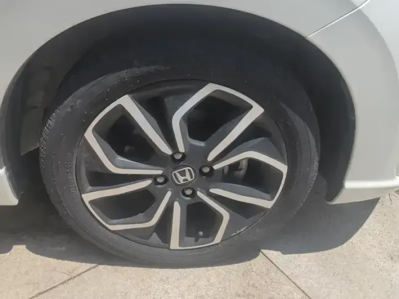 2020 Honda Life с пробегом 32 000 км