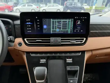 2022 Hongqi HQ9 с пробегом 70 000 км