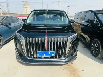2022 Hongqi HQ9 с пробегом 124 000 км