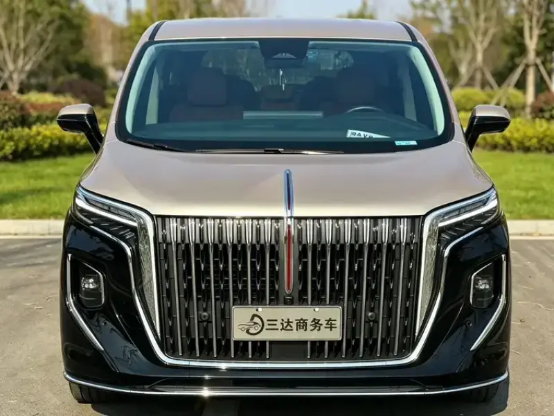 2022 Hongqi HQ9 с пробегом 72 000 км