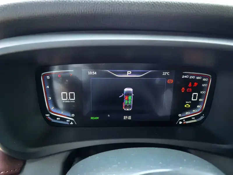 2022 Hongqi HQ9 с пробегом 30 000 км