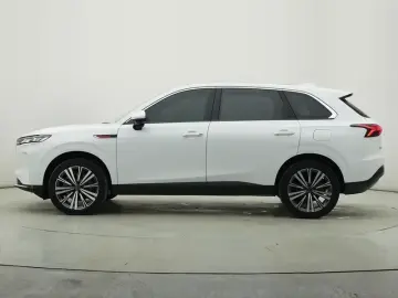 2026 Hongqi HS6 с пробегом 9 700 км