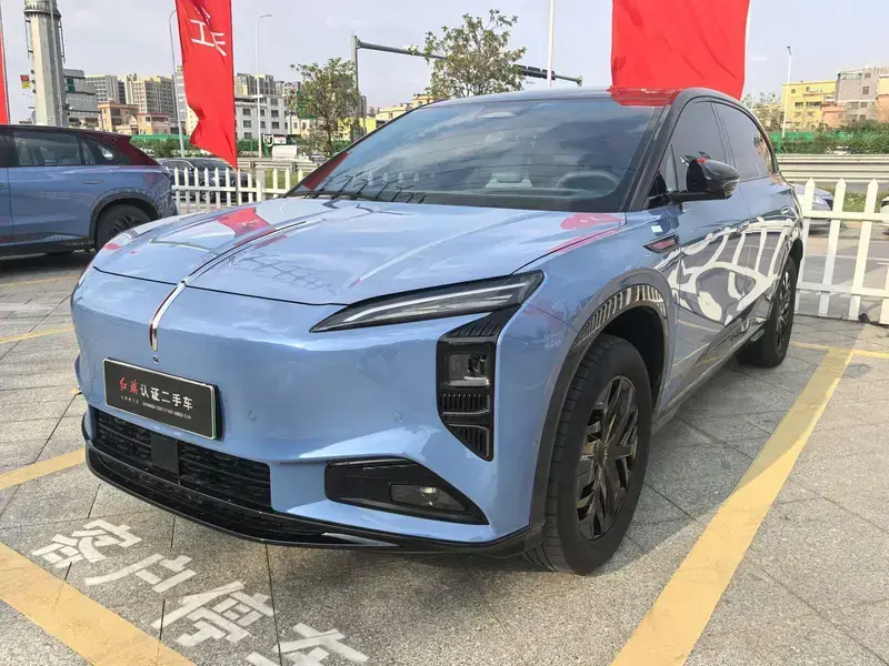 2025 Hongqi Tiangong 08 с пробегом 17 400 км