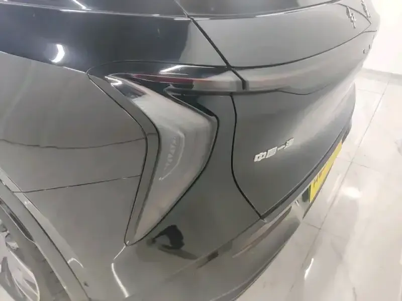 2025 Hongqi Tiangong 08 с пробегом 11 200 км