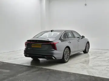 2023 Hongqi H5 с пробегом 44 000 км