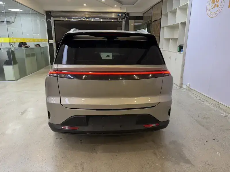 2022 Hycan Z03 с пробегом 166 000 км
