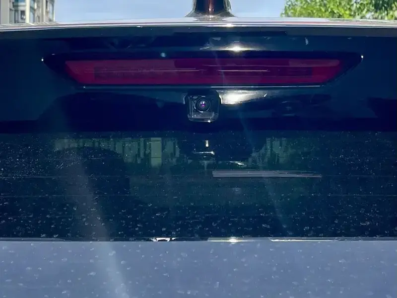 2022 Hongqi E-HS9 с пробегом 118 000 км