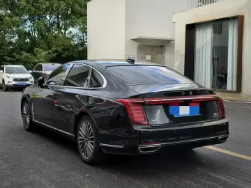 2020 Hongqi H9 с пробегом 81 600 км