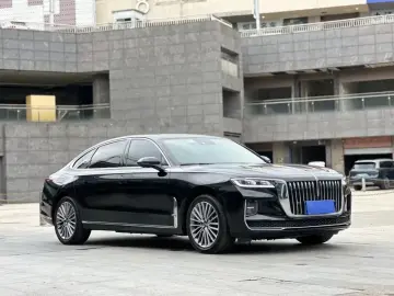 2020 Hongqi H9 с пробегом 91 600 км