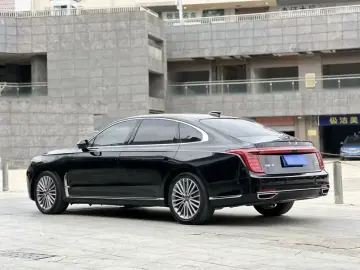 2020 Hongqi H9 с пробегом 91 600 км