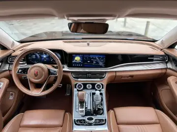 2020 Hongqi H9 с пробегом 91 600 км